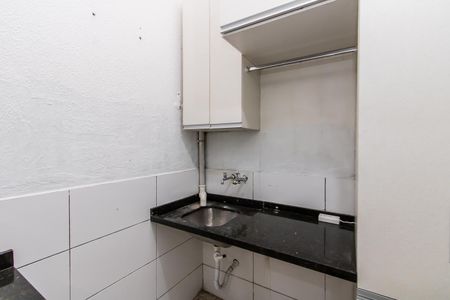 Casa de condomínio à venda com 74m², 2 quartos e 1 vagaÁrea de Serviço