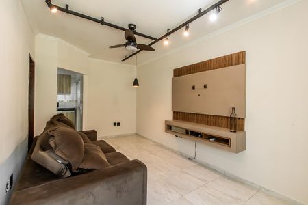 Casa de condomínio à venda com 74m², 2 quartos e 1 vagaSala