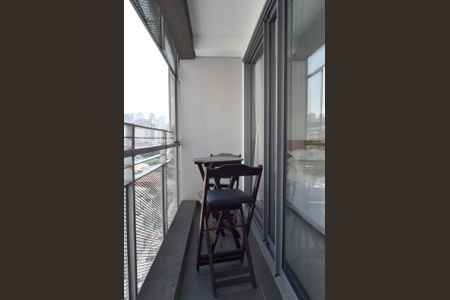 Studio para alugar com 29m², 1 quarto e sem vagaVaranda