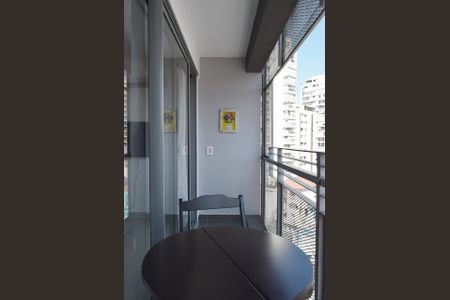 Studio para alugar com 29m², 1 quarto e sem vagaVaranda