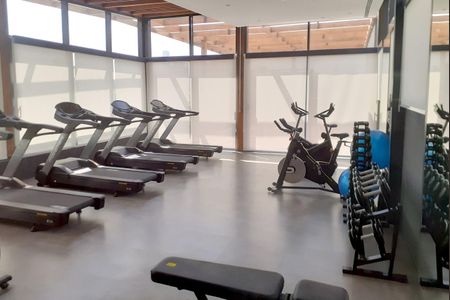 Studio para alugar com 29m², 1 quarto e sem vaga Studio para alugar com 29m², 1 quarto e sem vagaÁrea comum - Academia