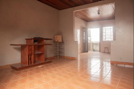 Casa à venda com 80m², 2 quartos e sem vagaSala