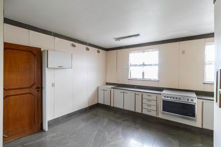 Apartamento para alugar com 245m², 3 quartos e 2 vagasCozinha