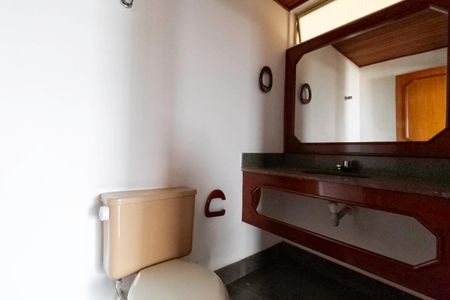 Apartamento para alugar com 245m², 3 quartos e 2 vagasLavabo