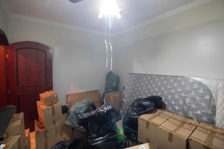 Casa à venda com 440m², 5 quartos e 3 vagas Casa à venda com 440m², 5 quartos e 3 vagasQuarto 2