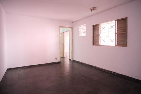 Casa à venda com 550m², 8 quartos e 4 vagasQuarto