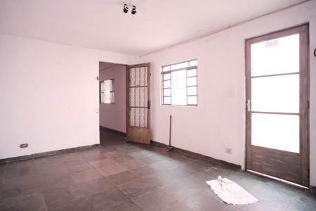 Casa à venda com 550m², 8 quartos e 4 vagasSala