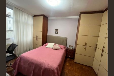 Apartamento à venda com 125m², 3 quartos e 1 vaga Apartamento à venda com 125m², 3 quartos e 1 vagaSuíte