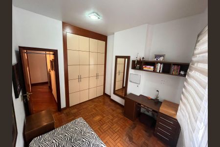 Apartamento à venda com 125m², 3 quartos e 1 vaga Apartamento à venda com 125m², 3 quartos e 1 vagaQuarto 2