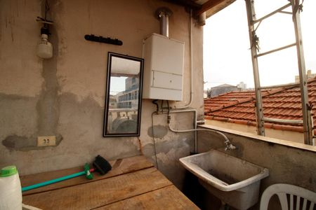 Casa para alugar com 58m², 2 quartos e 1 vagaÁrea de Serviço