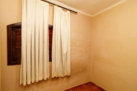 Casa para alugar com 58m², 2 quartos e 1 vagaQuarto