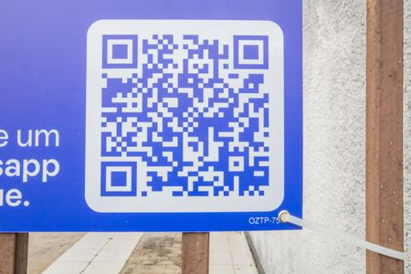 Casa à venda com 336m², 4 quartos e 4 vagasPlaca - OZTP-757