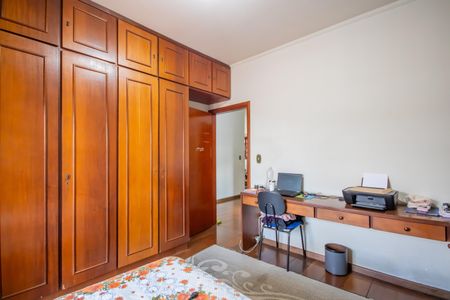 Casa à venda com 336m², 4 quartos e 4 vagasQuarto 3