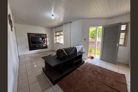 Casa à venda com 128m², 2 quartos e 2 vagas Casa à venda com 128m², 2 quartos e 2 vagasSala