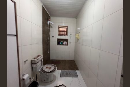 Casa à venda com 128m², 2 quartos e 2 vagas Casa à venda com 128m², 2 quartos e 2 vagasBanheiro