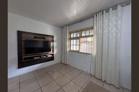 Casa à venda com 128m², 2 quartos e 2 vagas Casa à venda com 128m², 2 quartos e 2 vagasSala