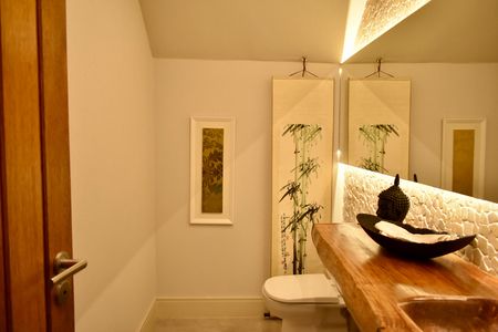 Casa para alugar com 290m², 4 quartos e 5 vagasLavabo