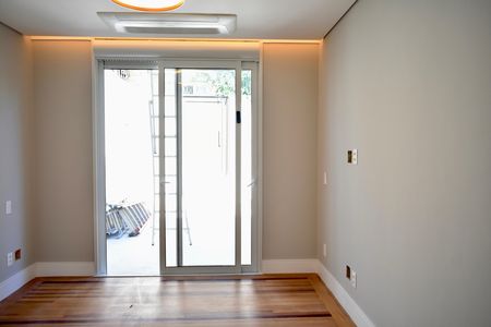 Casa para alugar com 290m², 4 quartos e 5 vagasSuíte 3