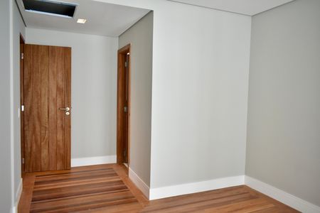 Casa para alugar com 290m², 4 quartos e 5 vagasSuíte 3