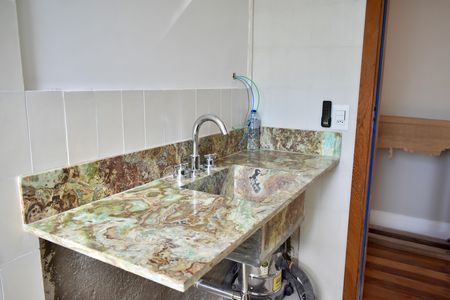 Casa para alugar com 290m², 4 quartos e 5 vagasBanheiro Suíte Master 2