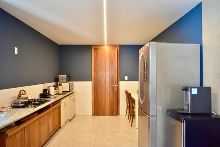 Casa para alugar com 290m², 4 quartos e 5 vagasCozinha