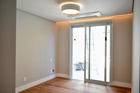 Casa para alugar com 290m², 4 quartos e 5 vagasSuíte 3