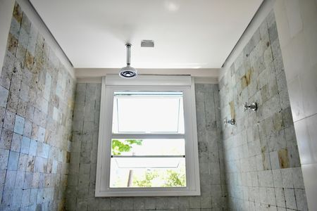 Casa para alugar com 290m², 4 quartos e 5 vagasBanheiro Suíte Master 1