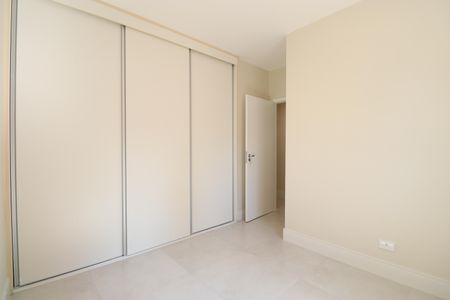 Apartamento à venda com 120m², 3 quartos e 2 vagasQuarto 2