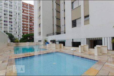 Apartamento à venda com 120m², 3 quartos e 2 vagasÁrea comum - Piscina