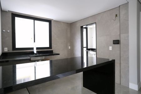 Apartamento à venda com 218m², 3 quartos e 2 vagasCozinha