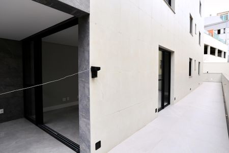 Apartamento à venda com 218m², 3 quartos e 2 vagasVaranda 