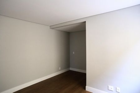Apartamento à venda com 218m², 3 quartos e 2 vagasSuíte