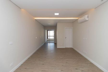 Casa à venda com 187m², 2 quartos e 4 vagas Casa à venda com 187m², 2 quartos e 4 vagasQuarto Suíte 1