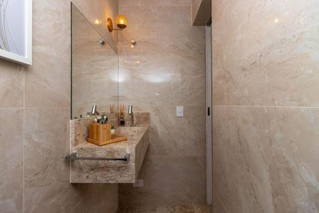 Casa à venda com 187m², 2 quartos e 4 vagas Casa à venda com 187m², 2 quartos e 4 vagasLavabo