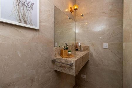 Casa à venda com 187m², 2 quartos e 4 vagas Casa à venda com 187m², 2 quartos e 4 vagasLavabo