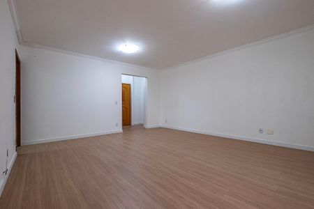 Apartamento para alugar com 123m², 3 quartos e 1 vaga Apartamento para alugar com 123m², 3 quartos e 1 vagaSala