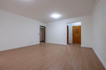 Apartamento para alugar com 123m², 3 quartos e 1 vaga Apartamento para alugar com 123m², 3 quartos e 1 vagaSala