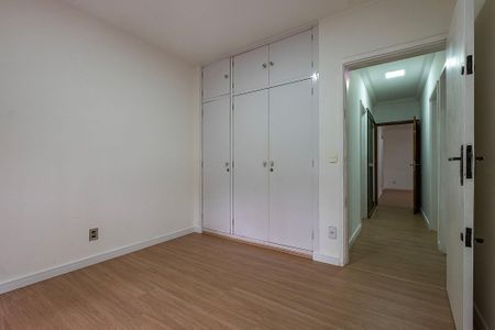 Apartamento para alugar com 123m², 3 quartos e 1 vaga Apartamento para alugar com 123m², 3 quartos e 1 vagaQuarto 3