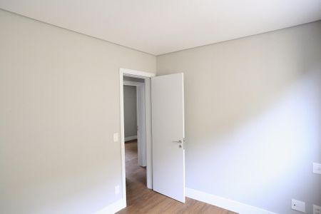 Apartamento à venda com 98m², 3 quartos e 2 vagasQuarto 2