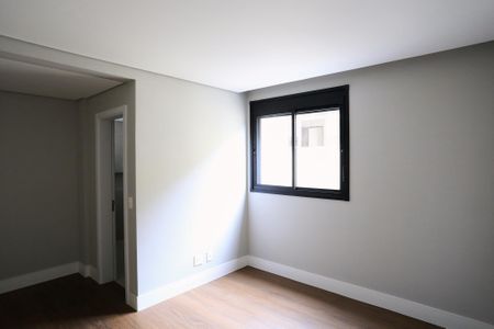 Apartamento à venda com 98m², 3 quartos e 2 vagasQuarto 3