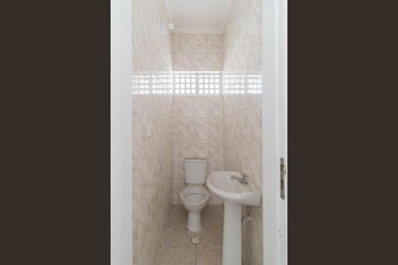 Casa à venda com 188m², 2 quartos e sem vaga Casa à venda com 188m², 2 quartos e sem vagaLavabo 2