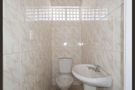 Casa à venda com 188m², 2 quartos e sem vaga Casa à venda com 188m², 2 quartos e sem vagaLavabo 2