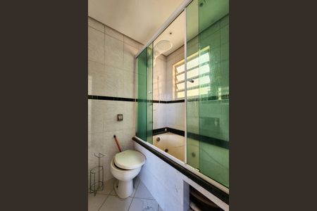 Casa à venda com 150m², 4 quartos e 3 vagasBanheiro da Suíte