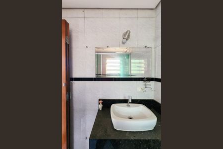 Casa à venda com 150m², 4 quartos e 3 vagasBanheiro da Suíte