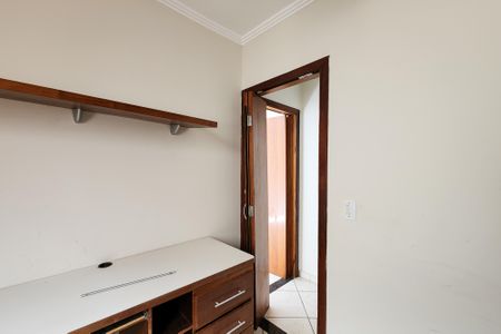 Casa à venda com 150m², 4 quartos e 3 vagasQuarto 1