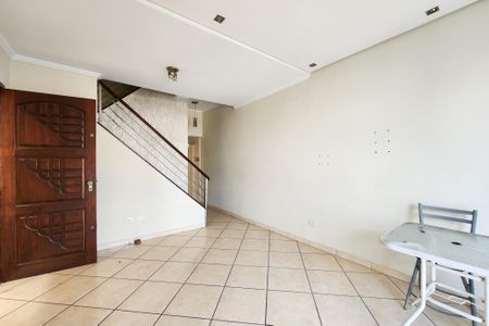 Casa à venda com 150m², 4 quartos e 3 vagasSala