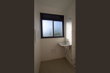 Apartamento à venda com 57m², 2 quartos e 1 vaga Apartamento à venda com 57m², 2 quartos e 1 vagaCozinha e Área de Serviço