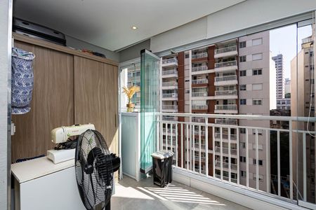 Studio à venda com 47m², 1 quarto e 1 vaga Studio à venda com 47m², 1 quarto e 1 vagaVaranda