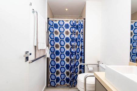 Studio à venda com 47m², 1 quarto e 1 vaga Studio à venda com 47m², 1 quarto e 1 vagaBanheiro