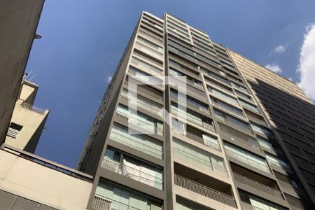 Studio à venda com 47m², 1 quarto e 1 vaga Studio à venda com 47m², 1 quarto e 1 vagaFachada